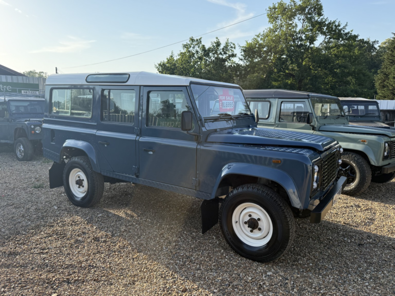 1992 Land Rover Defender 110 200tdi County*full Refurb*new Richard Galv Chassis* in Blue — image 1