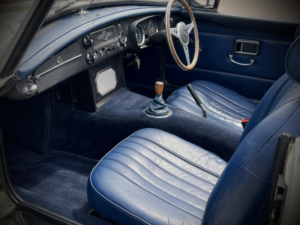 1971 MG Mgb in White — image 6