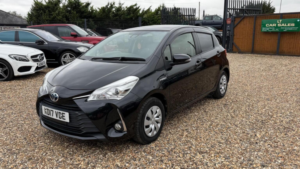 2017 Toyota Vitz in Black — image 3