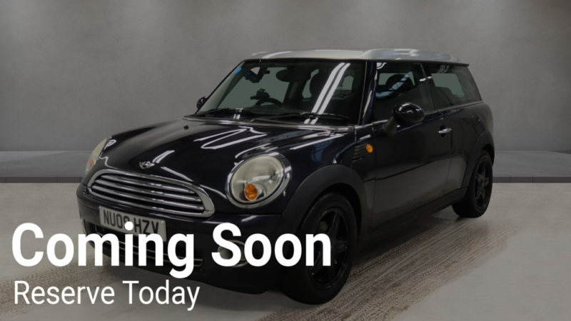 2009 MINI Clubman 1.6 Cooper Clubman in Black — image 1