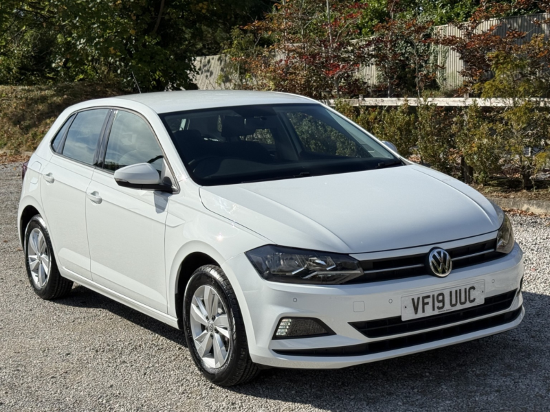 2019 Volkswagen Polo 1.0 Tsi Se in White — image 1