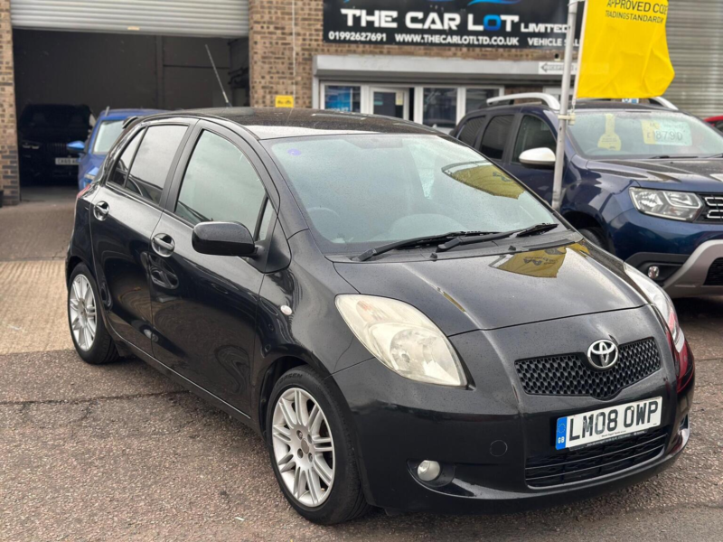 2008 Toyota Yaris 1.3 Sr Multimode 5dr in Black — image 1