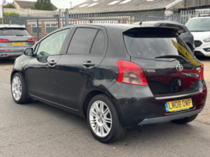 2008 Toyota Yaris 1.3 Sr Multimode 5dr in Black — image 6