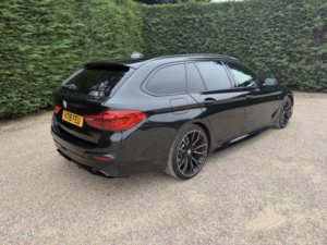 2018 BMW 5 Series 2.0 520i M Sport Touring in Black — image 3