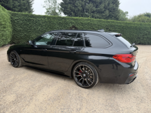 2018 BMW 5 Series 2.0 520i M Sport Touring in Black — image 5