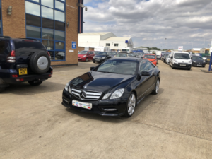 2012 Mercedes-Benz E Class 3.0 E350 Cdi V6 Blueefficiency Sport in Black — image 4