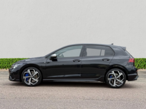 2023 Volkswagen Golf 2.0 Tsi R Hatchback 5dr Petrol DSG 4motion Euro 6 (s/s) (320 Ps) in Black — image 4