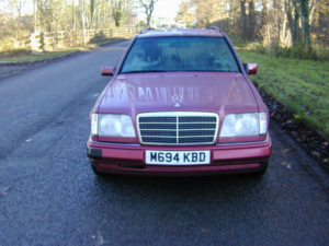 1995 Mercedes-Benz 200 Ref 8762 - Mercedes Benz W124 E200 Estate Petrol Automatic (rhd - Uk Car) in Red — image 4