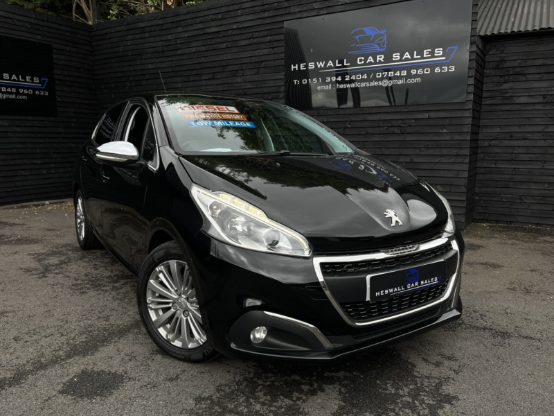 2017 Peugeot 208 1.6 Bluehdi Allure in Black — image 1