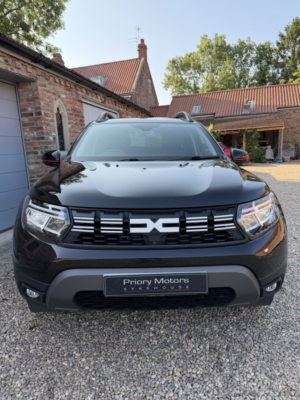 2023 Dacia Duster 1.3 Extreme Se Tce 130 4x2 My23 in Black — image 6
