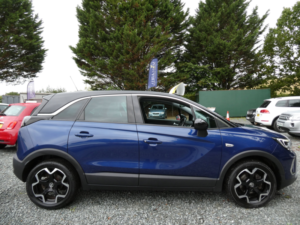 2021 Vauxhall Crossland 1.2 Turbo Elite SUV 5dr Petrol Manual Euro 6 (s/s) (110 Ps) in Blue — image 2