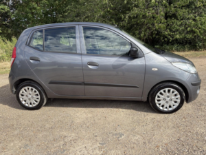 2009 Hyundai I10 1.1 Es in Blue — image 2