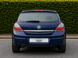 2008 Vauxhall Astra Hatchback Automatic 22k in Blue — image 6