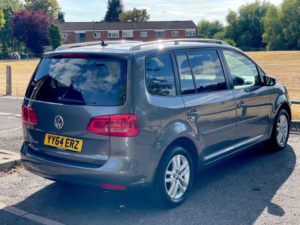 2014 Volkswagen Touran 1.6 Tdi Se Euro 5 5dr in Grey — image 6