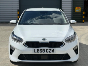 2019 Kia Ceed 1.6 Crdi 3 Euro 6 (s/s) 5dr in White — image 6