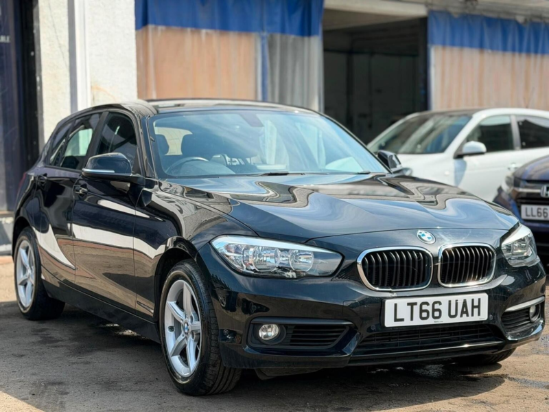 2016 BMW 1 Series 1.5 118i Se Auto Euro 6 (s/s) 5dr in Black — image 1