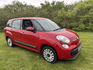 2014 Fiat 500l 1.3 500l Mpw Pop Star 1.3 Multijet 85hp 7 Seater in Red — image 2