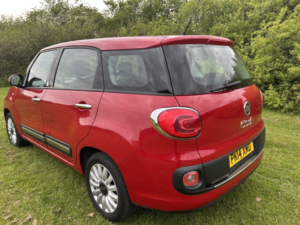2014 Fiat 500l 1.3 500l Mpw Pop Star 1.3 Multijet 85hp 7 Seater in Red — image 6