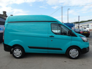 2023 Ford Transit Custom 2.0 340 Ecoblue Trend Auto L1 H2 Euro 6 5dr in Green — image 4