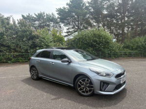 2020 Kia Ceed 1.4 T-Gdi Gt-Line Lunar Edition Hatchback 5dr Petrol Manual Euro 6 (s/s) (138 Bhp) in Silver — image 3