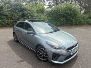 2020 Kia Ceed 1.4 T-Gdi Gt-Line Lunar Edition Hatchback 5dr Petrol Manual Euro 6 (s/s) (138 Bhp) in Silver — image 4