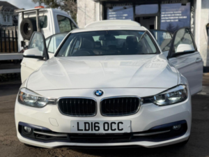 2016 BMW 3 Series 1.5 318i Sport Auto Euro 6 (s/s) 4dr in White — image 2