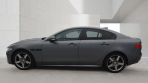 2019 Jaguar Xe 2.0i Gpf R-Sport Saloon 4dr Petrol Auto Euro 6 (s/s) (200 Ps) in Grey — image 6
