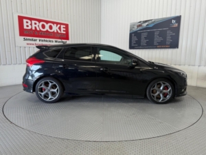 2017 Ford Focus 2.0 Tdci St-3 Euro 6 (s/s) 5dr in Black — image 6