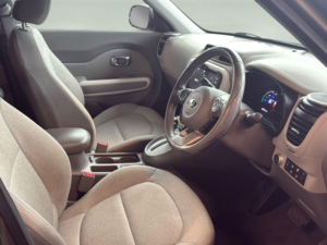2016 Kia Soul 27kwh Ev Auto 5dr in Silver — image 6