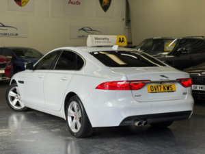 2017 Jaguar Xf 2.0 D Portfolio in White — image 5