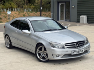 2008 Mercedes-Benz Clc Class 2.1 Clc220 Cdi Sport Coupe Auto Euro 4 3dr in Silver — image 2