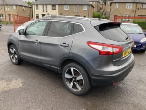 2017 Nissan Qashqai 1.2 Dig-T N-Connecta in Grey — image 6