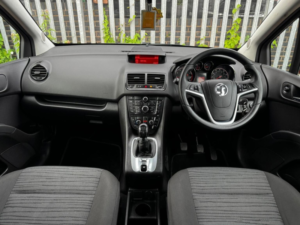 2014 Vauxhall Meriva 1.4i Life Euro 6 5dr in Red — image 3