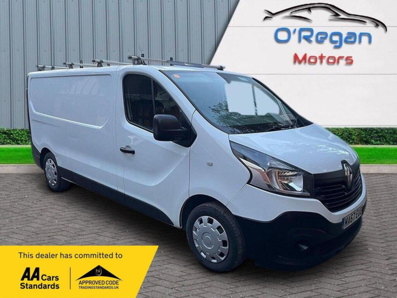 2017 Renault Trafic 1.6 Dci Energy 29 Business Lwb Standard Roof Euro 6 (s/s) 5dr in White — image 1
