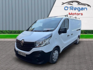2017 Renault Trafic 1.6 Dci Energy 29 Business Lwb Standard Roof Euro 6 (s/s) 5dr in White — image 2