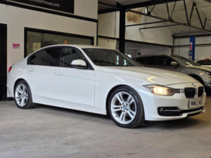 2014 BMW 3 Series 2.0 318d Sport Euro 5 (s/s) 4dr in White — image 3