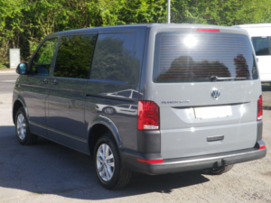 2025 Volkswagen Transporter 2.0 Tdi T32 Kombi Startline DSG Auto With VW Towbar In Pure Grey in Grey — image 5