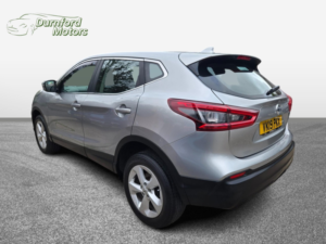 2019 Nissan Qashqai 1.3 Dig-T Acenta Premium in Silver — image 5