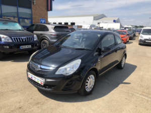 2012 Vauxhall Corsa 1.0 Ecoflex 12v S in Black — image 3