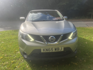 2015 Nissan Qashqai 1.5 Dci N-Tec in Silver — image 3