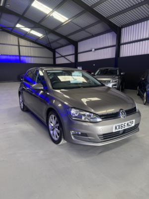 2015 Volkswagen Golf 2.0 Tdi Bluemotion Tech Gt in Grey — image 2