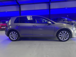 2015 Volkswagen Golf 2.0 Tdi Bluemotion Tech Gt in Grey — image 4