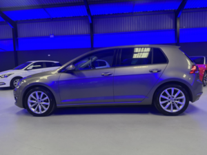 2015 Volkswagen Golf 2.0 Tdi Bluemotion Tech Gt in Grey — image 5