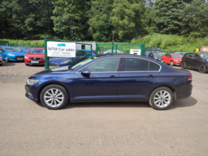 2015 Volkswagen Passat 2.0 Tdi Bluemotion Tech Se Business Saloon 4dr Diesel DSG Euro 6 (s/s) (150 Ps) in Blue — image 3