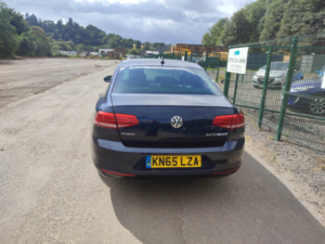 2015 Volkswagen Passat 2.0 Tdi Bluemotion Tech Se Business Saloon 4dr Diesel DSG Euro 6 (s/s) (150 Ps) in Blue — image 5