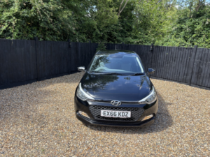 2016 Hyundai I20 1.2 I20 S Air 1.2 75ps in Black — image 5