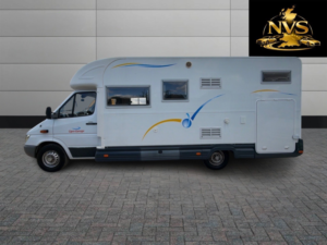 2003 Mercedes-Benz Sprinter Motorhome in White — image 4