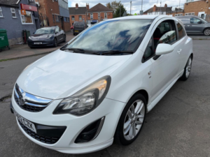 2012 Vauxhall Corsa 1.4 16v Sri Euro 5 3dr in White — image 5
