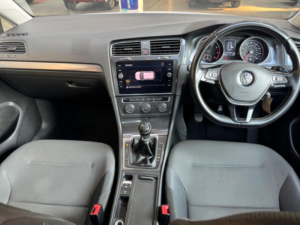 2018 Volkswagen Golf 1.5 Tsi Evo Bluemotion Tech Se Euro 6 (s/s) 5dr in White — image 4