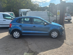 2016 Volkswagen Polo 1.0 Bluemotion Tech S Hatchback 5dr Petrol Manual Euro 6 (s/s) (a/c) (60 Ps) in Blue — image 2